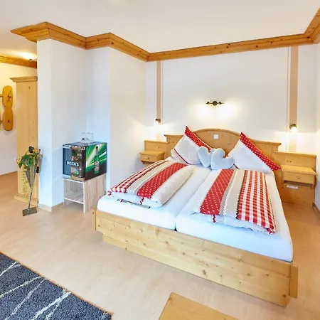 Отель Landgasthof Penn 3*